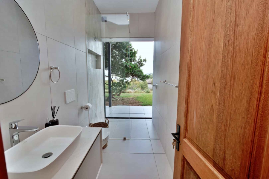 4 Bedroom Property for Sale in Stilbaai Wes Western Cape